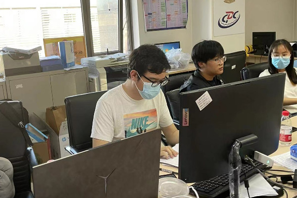自愿者风范 | 坚决抗击疫情 果敢坚贞逆行  